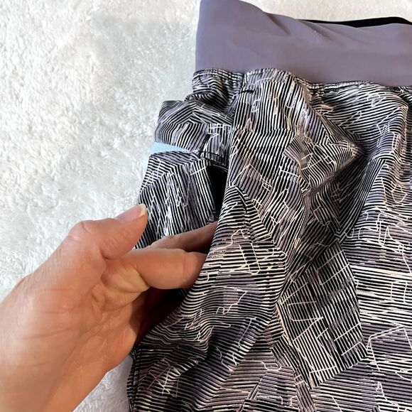 Lululemon T.H.E 7” linerless shorts M Parallel Divide Dusky Lavender - Picture 12 of 15